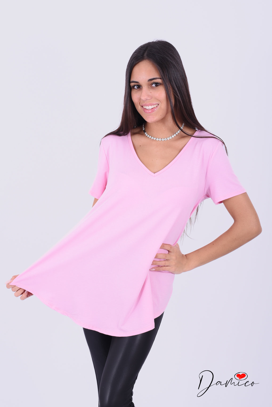 T-shirt over basica