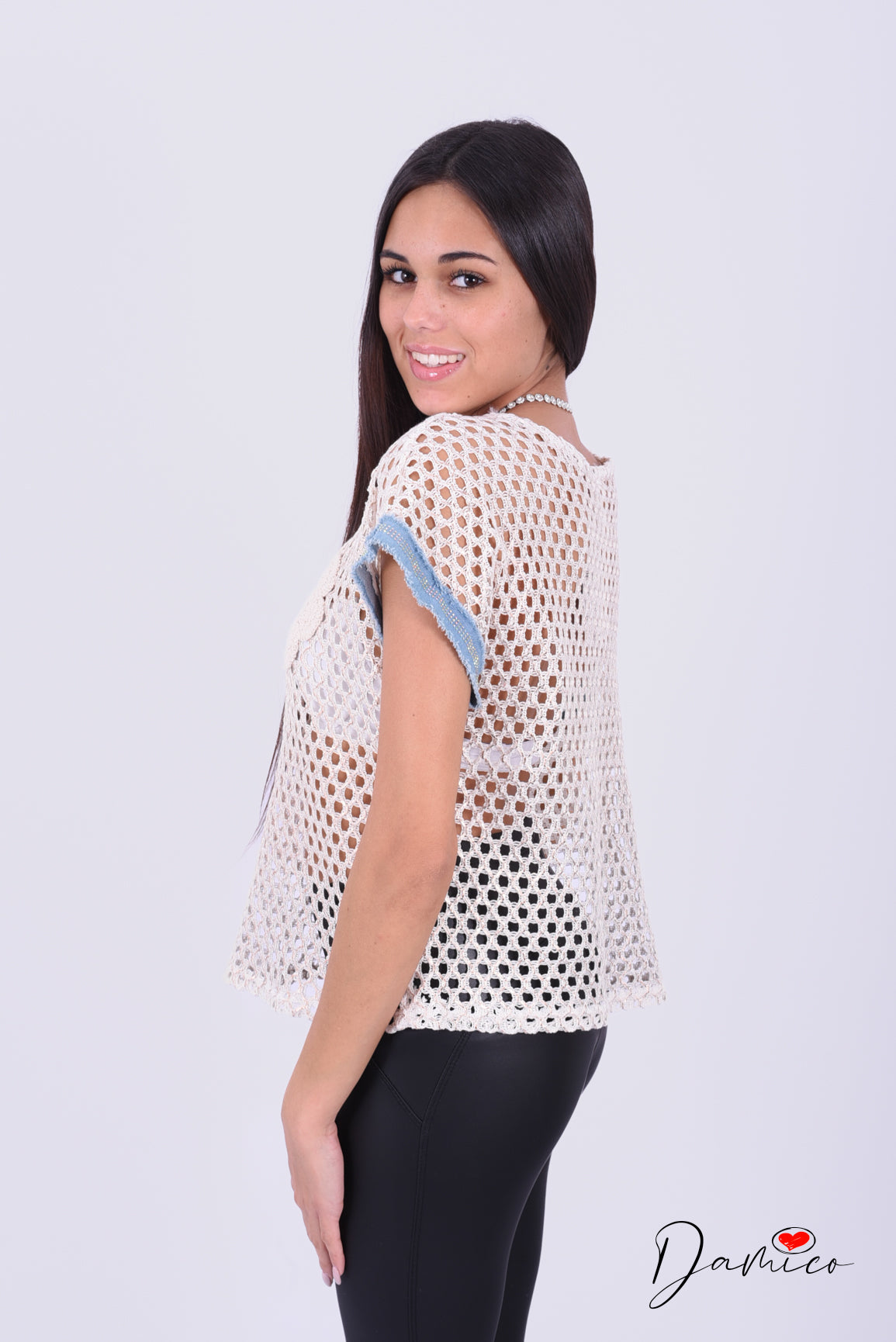 T-shirt traforata manica Denim