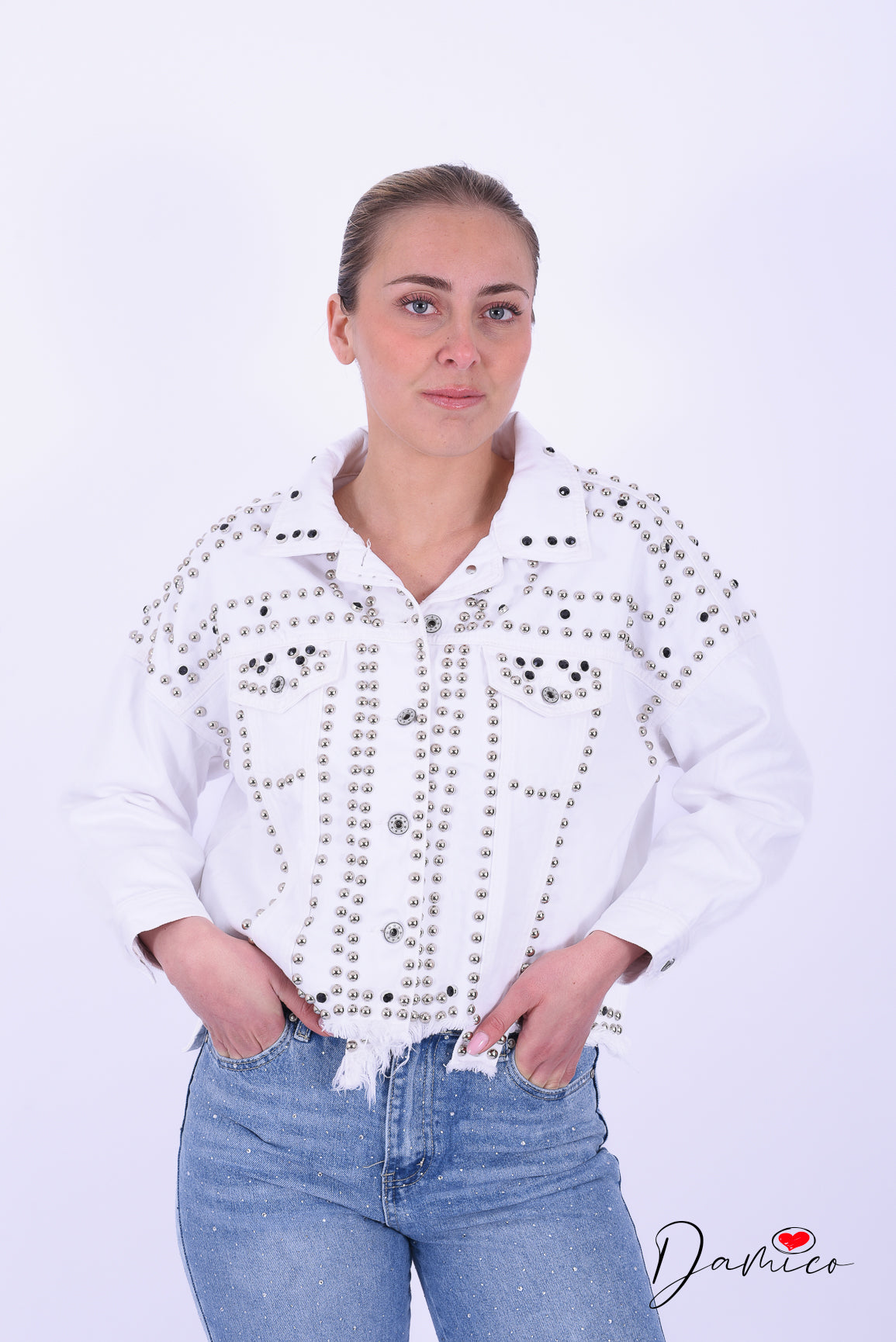 Giacca di jeans borchiata