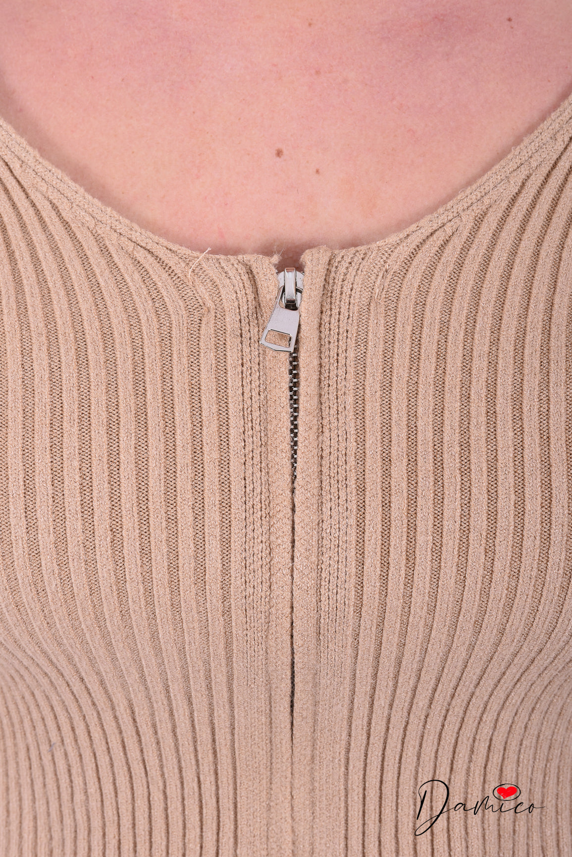 Maglia crop a costine