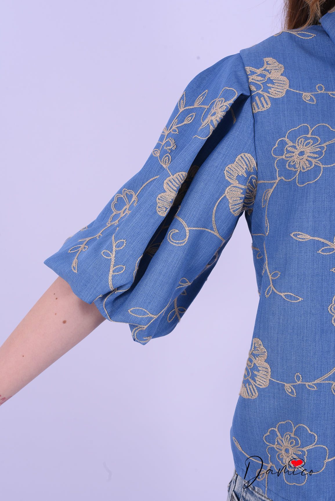 Camicia mc a palloncino fiori ricamati