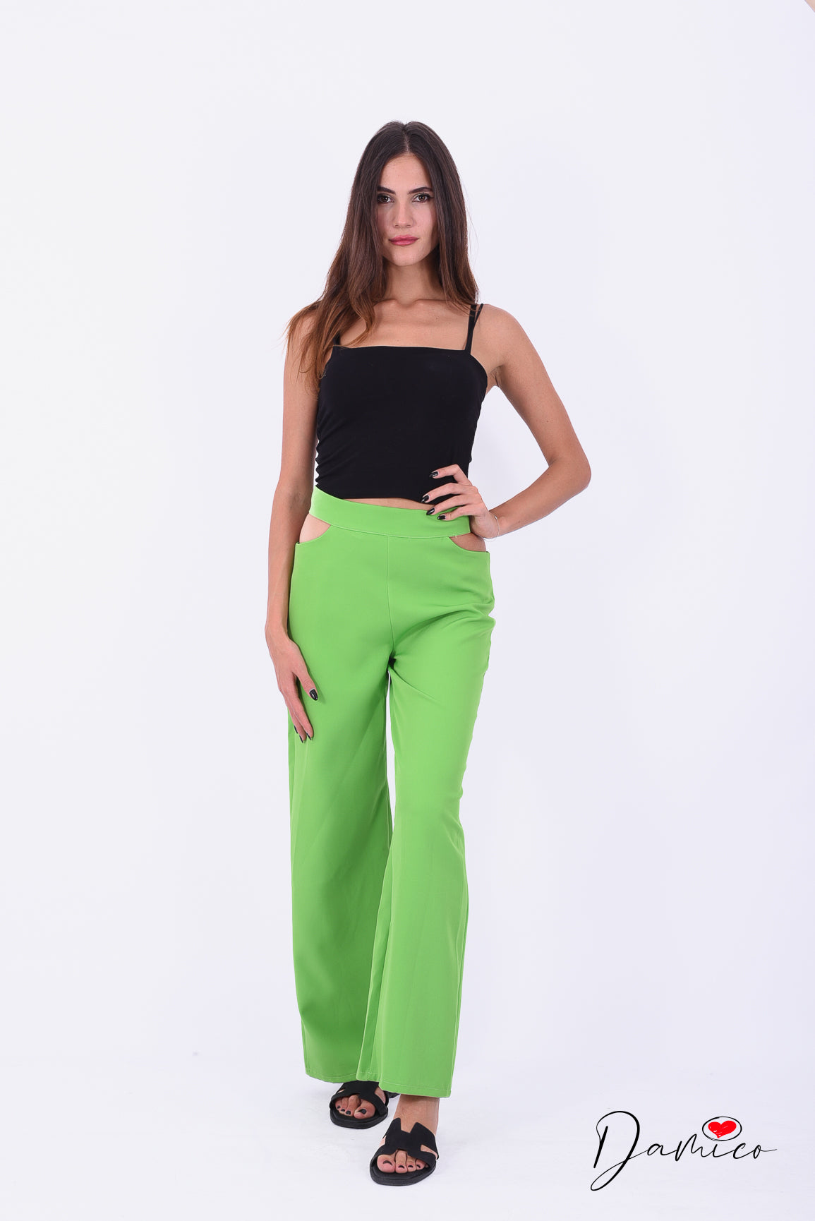 Pantalone con tagli