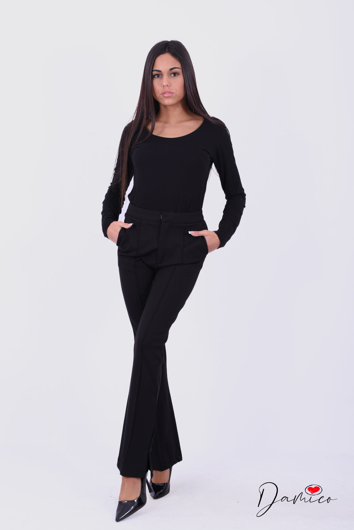 Pantalone bottone al fondo