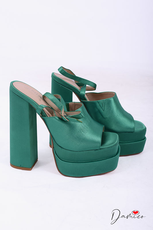 Sandali fascia larga satin