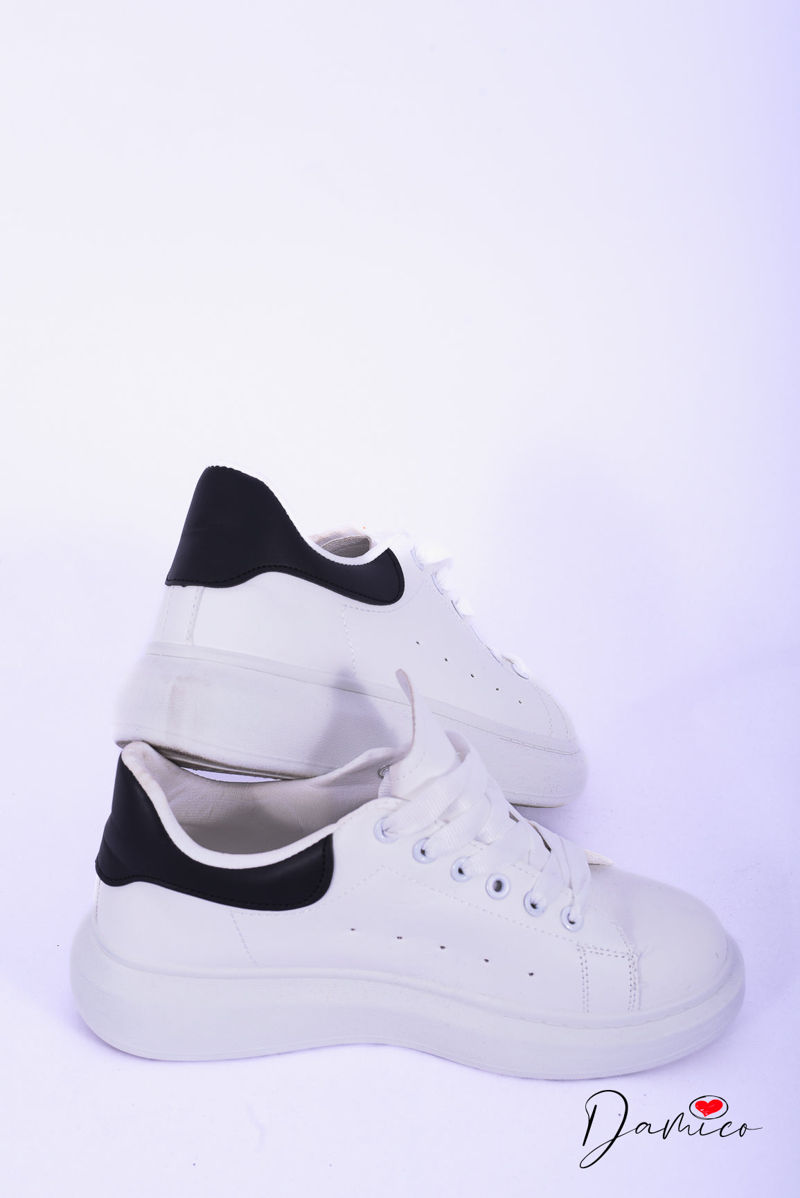 Oversized sneakers MQ style