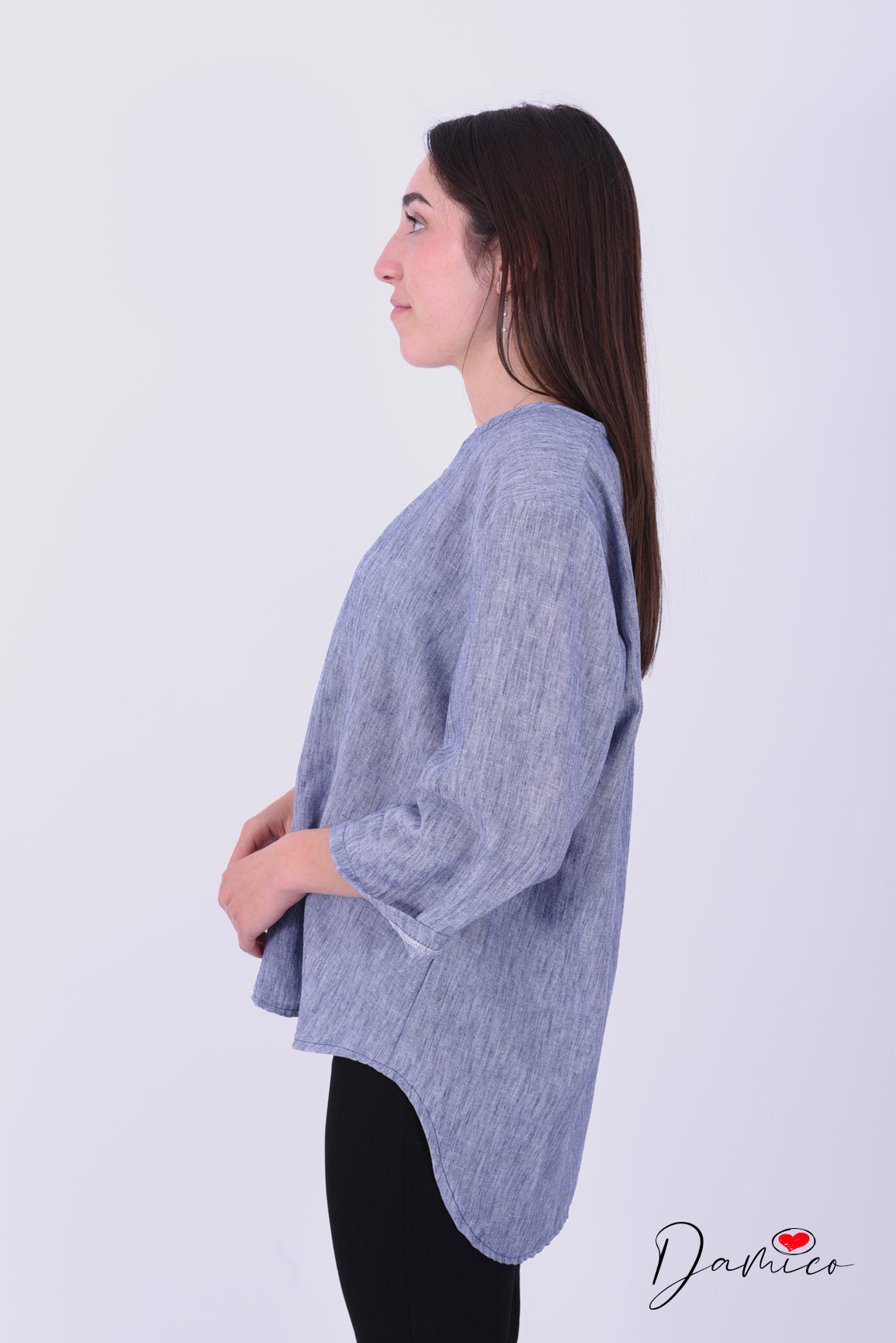 Blusa a V con bottone