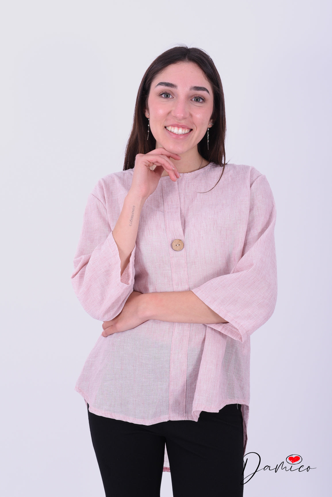 Blusa a V con bottone