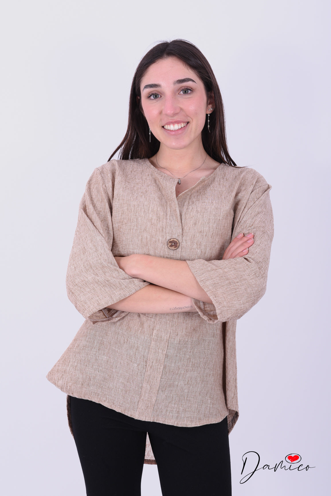 Blusa a V con bottone