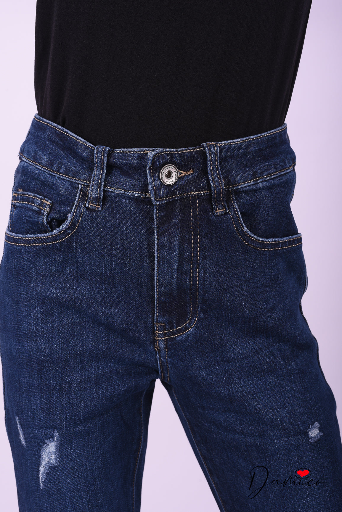 Jeans a zampa torn