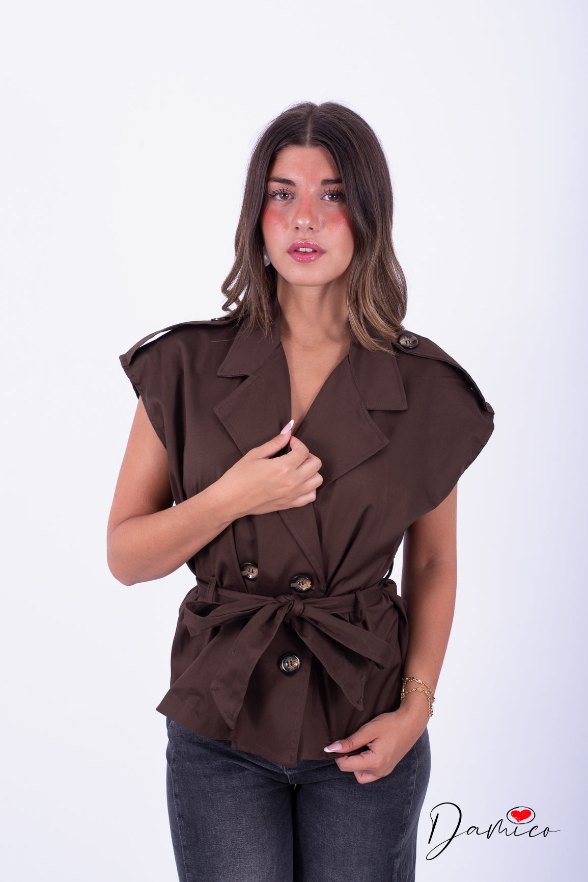 Trench corto smanicato