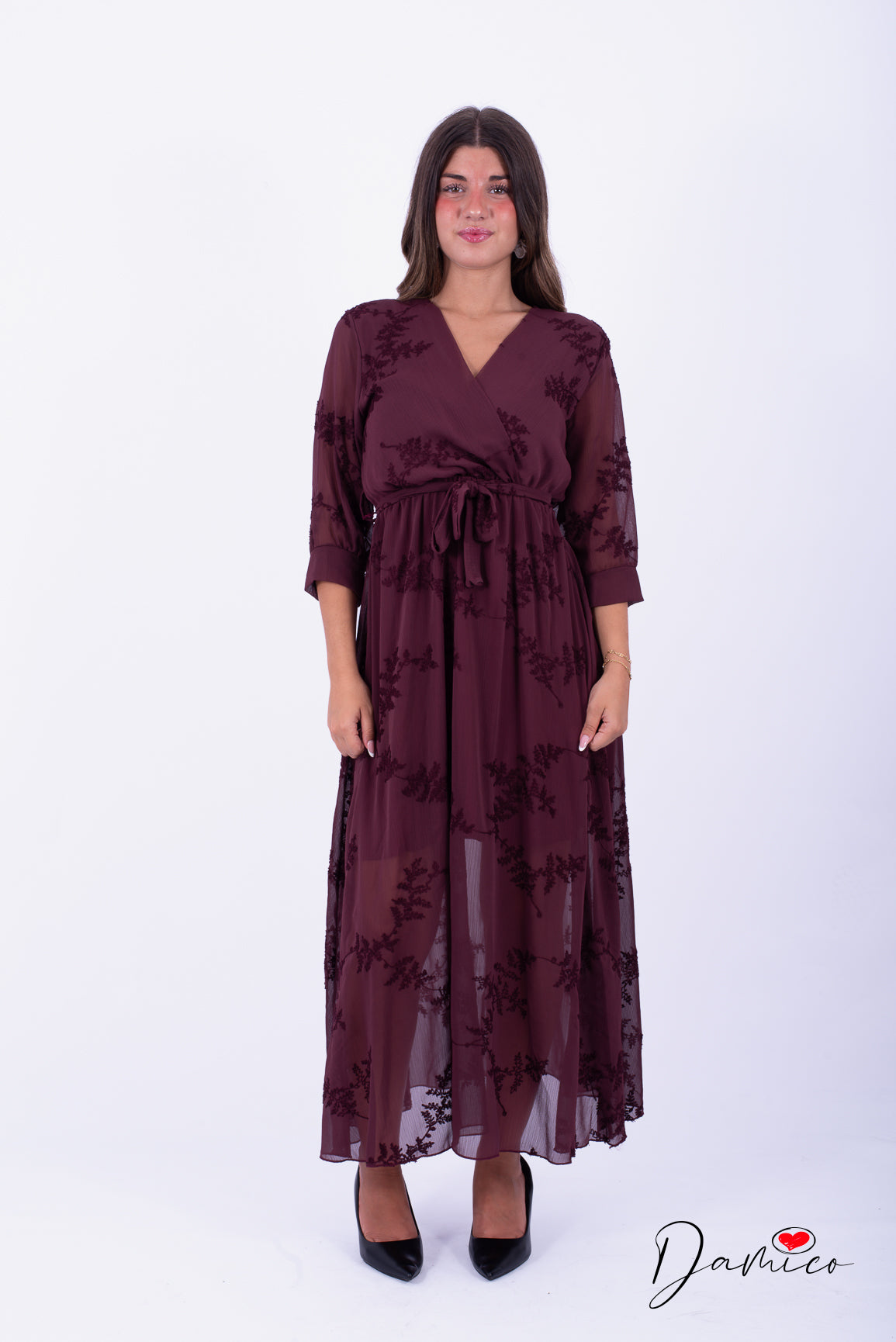 Abito m3/4 voile con ricami