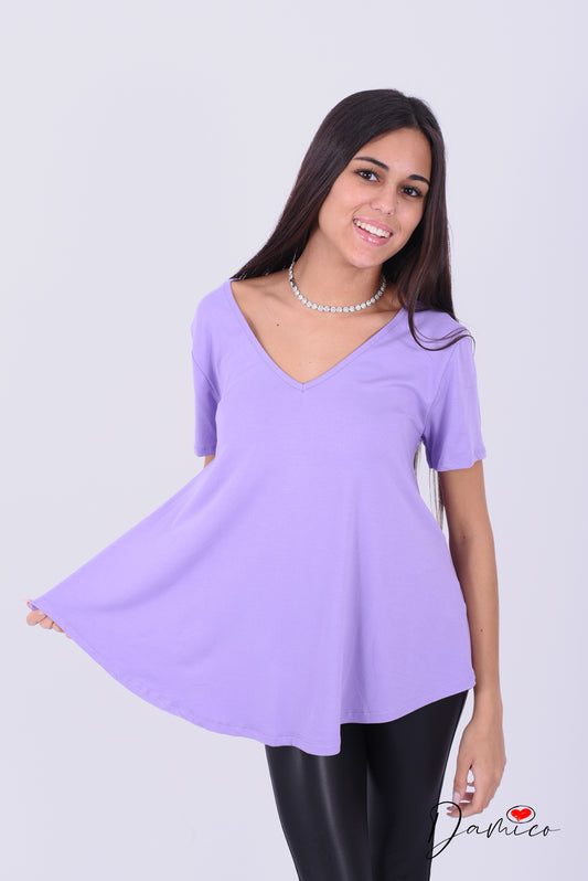T-shirt over basica