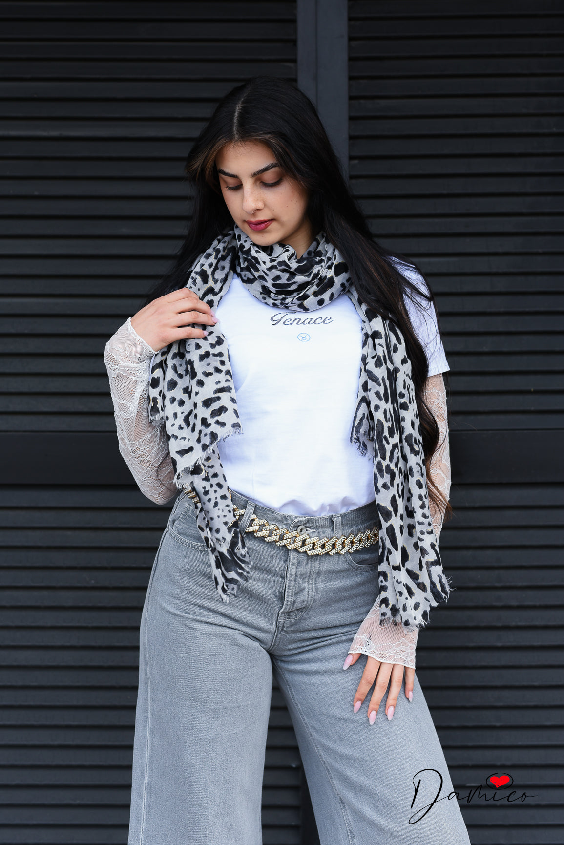Pashmina maculata