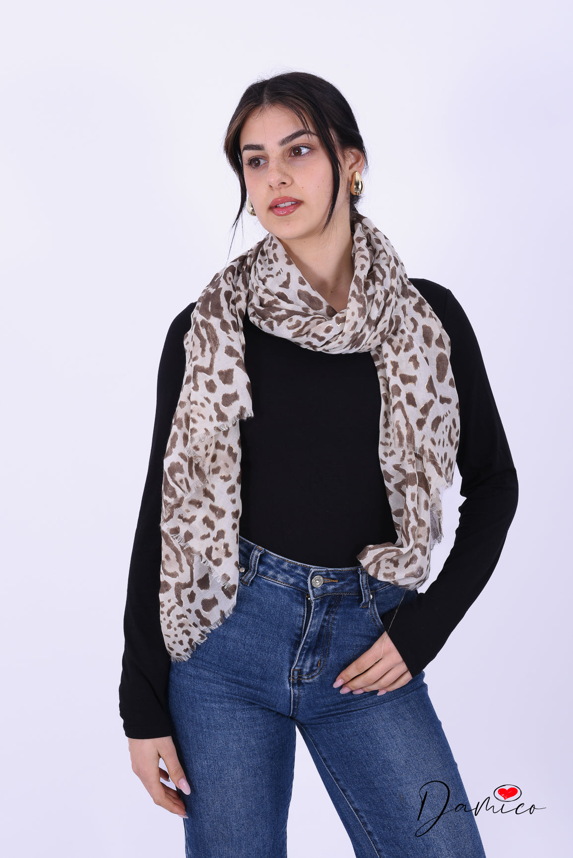 Pashmina maculata