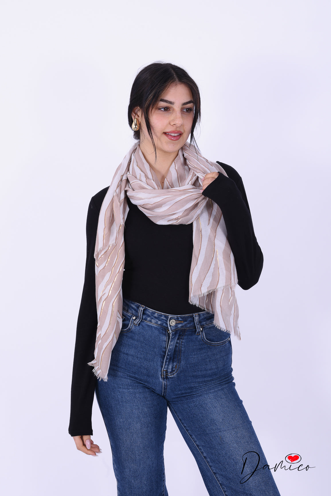 Pashmina zebrata