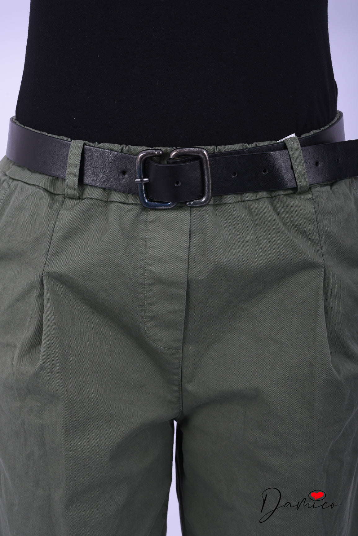 Pantaloni mom fit pinces