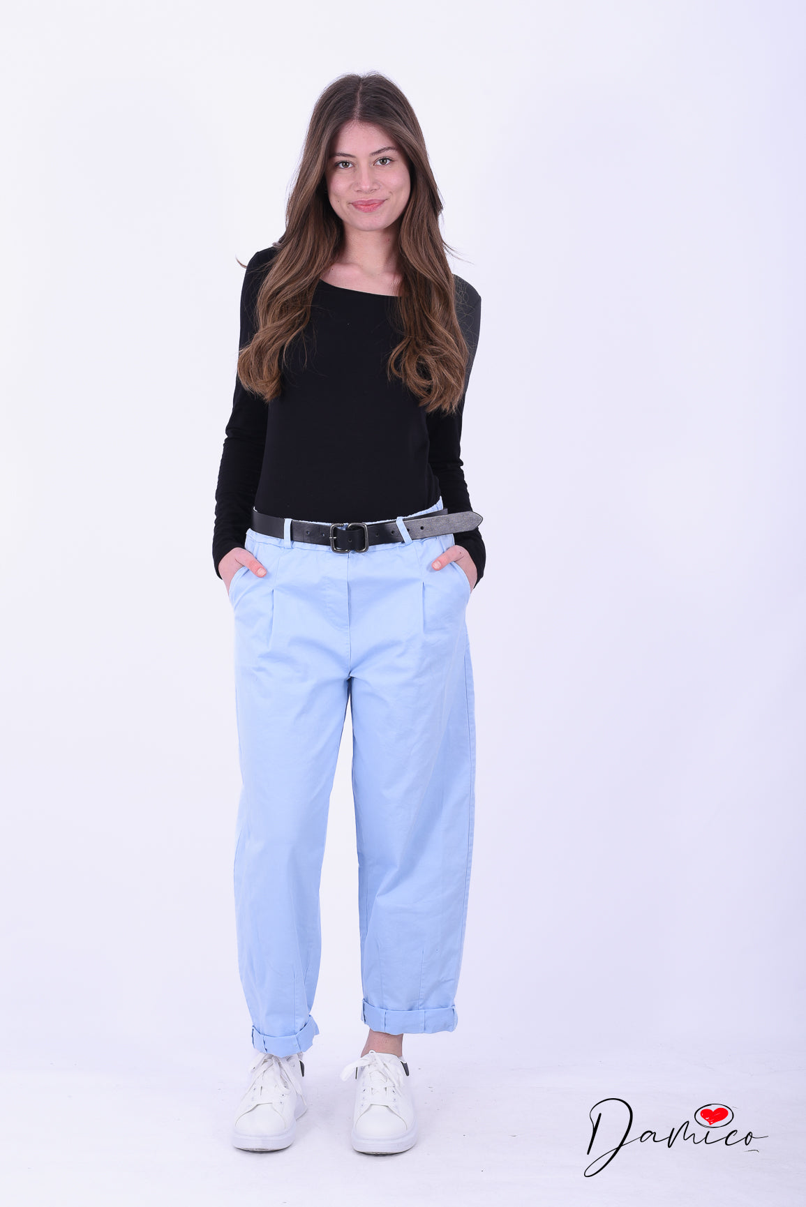 Pantaloni mom fit pinces