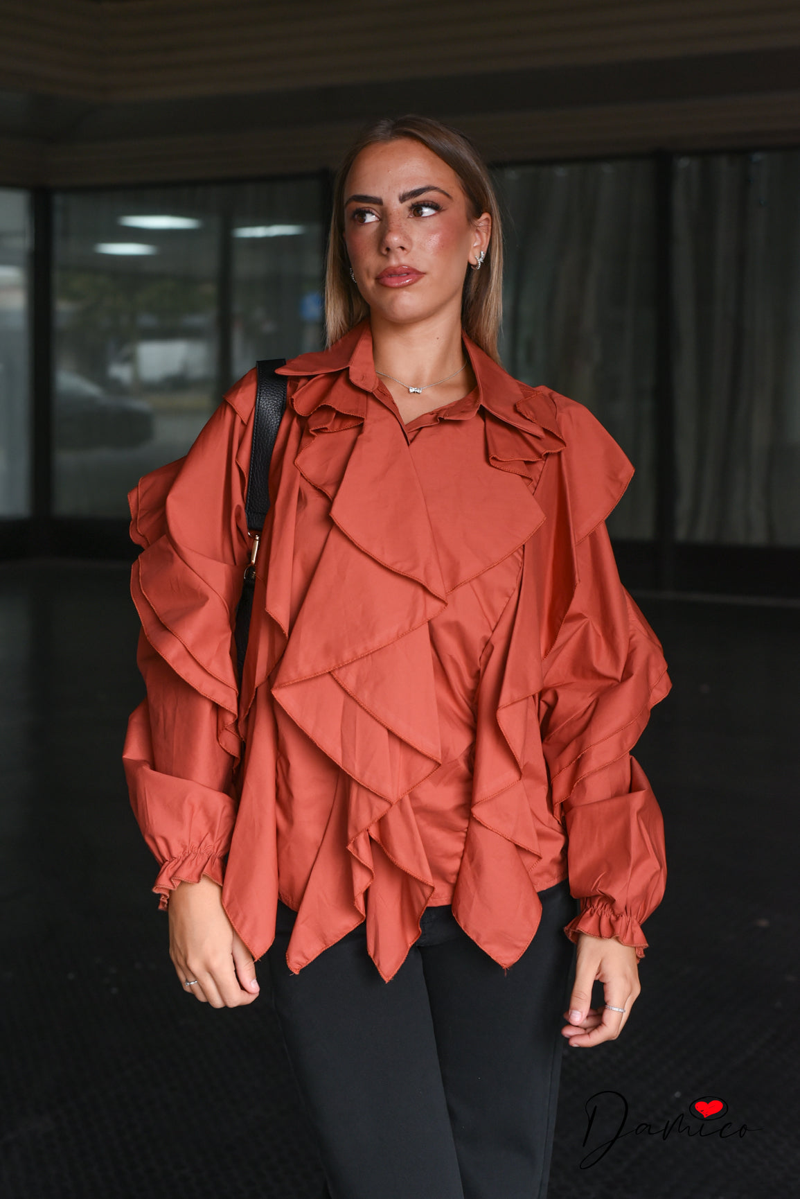 Camicia multivolant