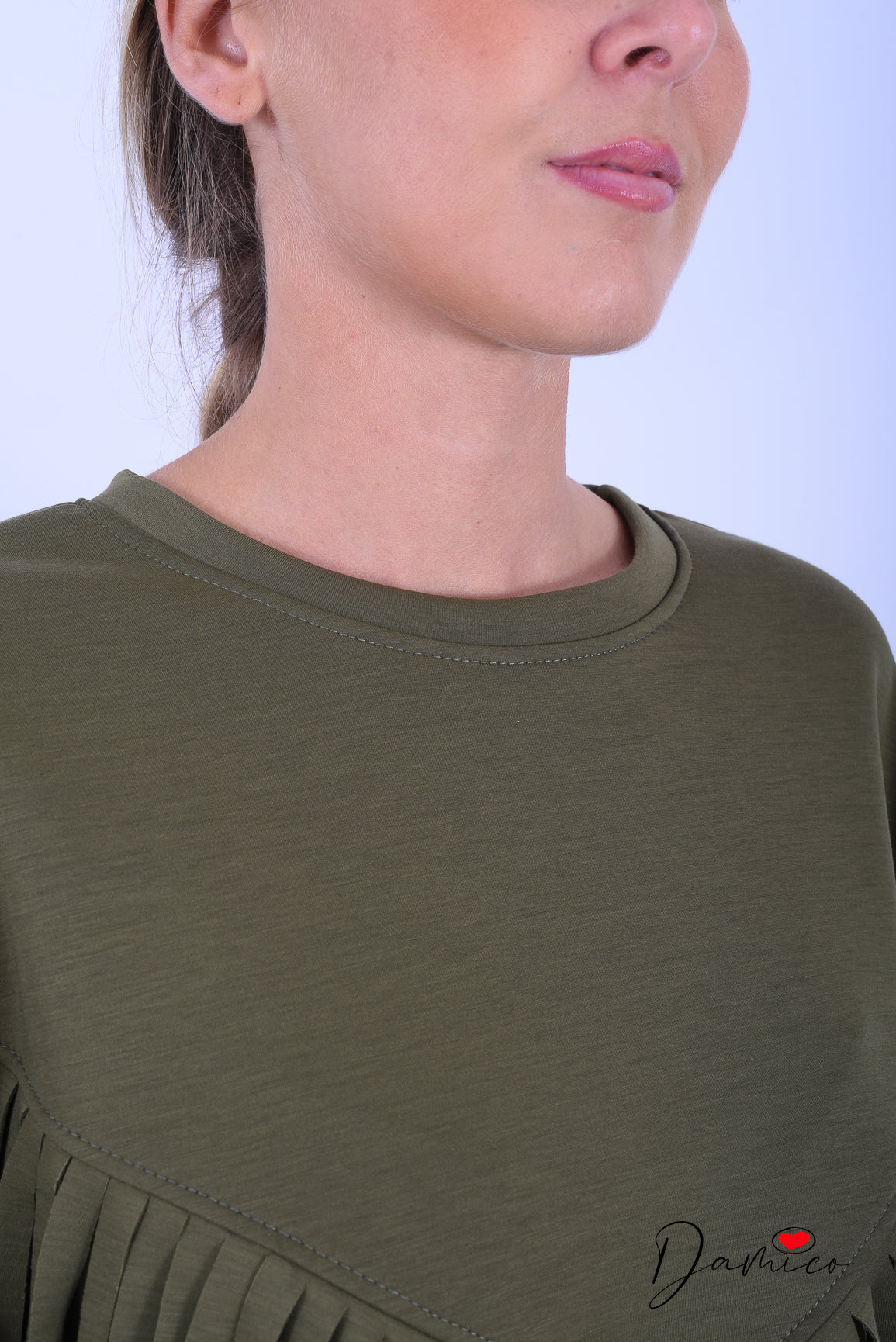 Muta girocollo frange