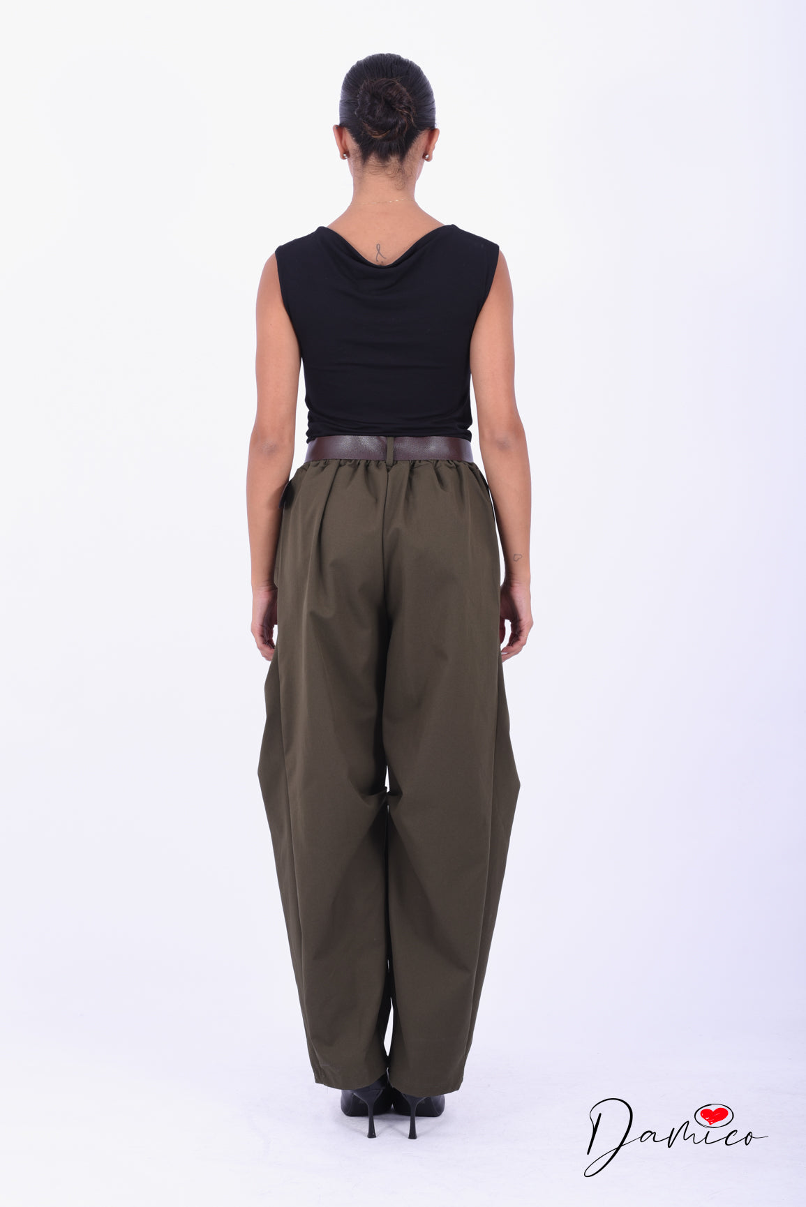 Pantaloni multipinces barrel
