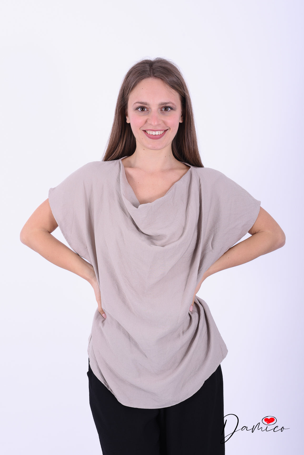 Blusa mc scollo a cascata