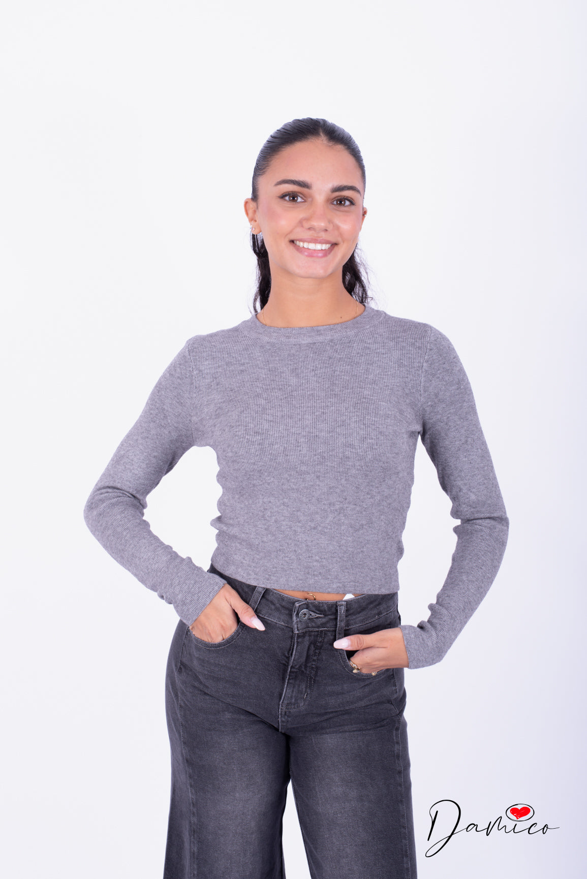 Maglia girocollo microcostinata