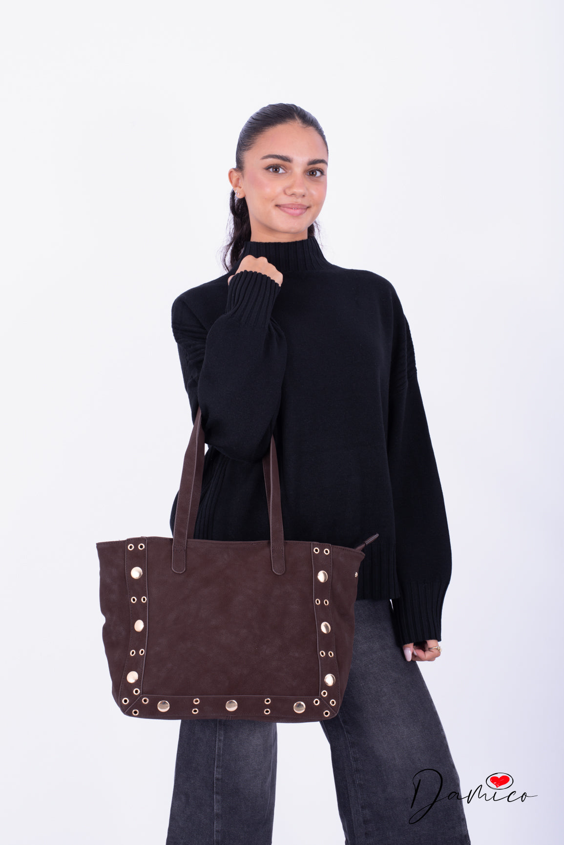 Borsa gold studs line