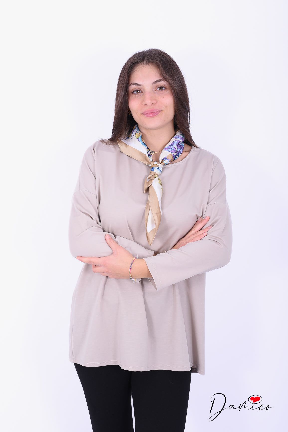 Maglia con foulard