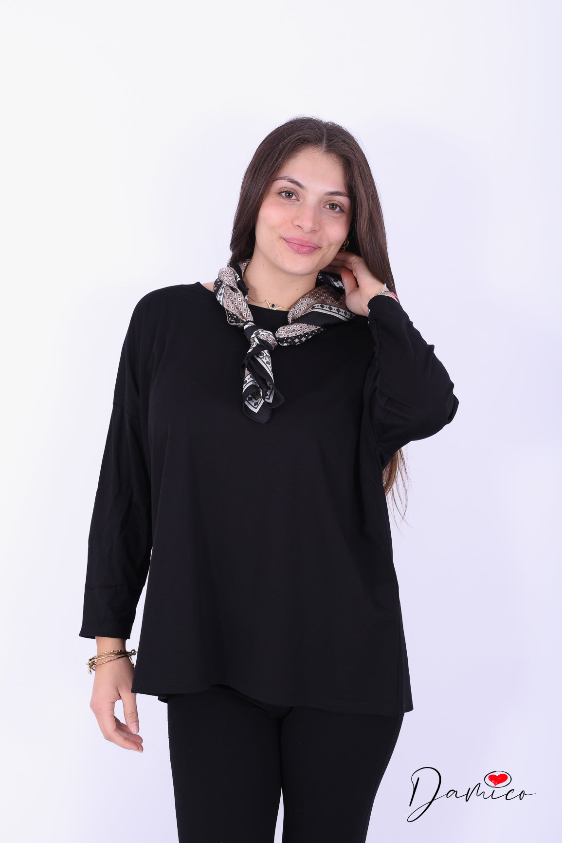 Maglia con foulard