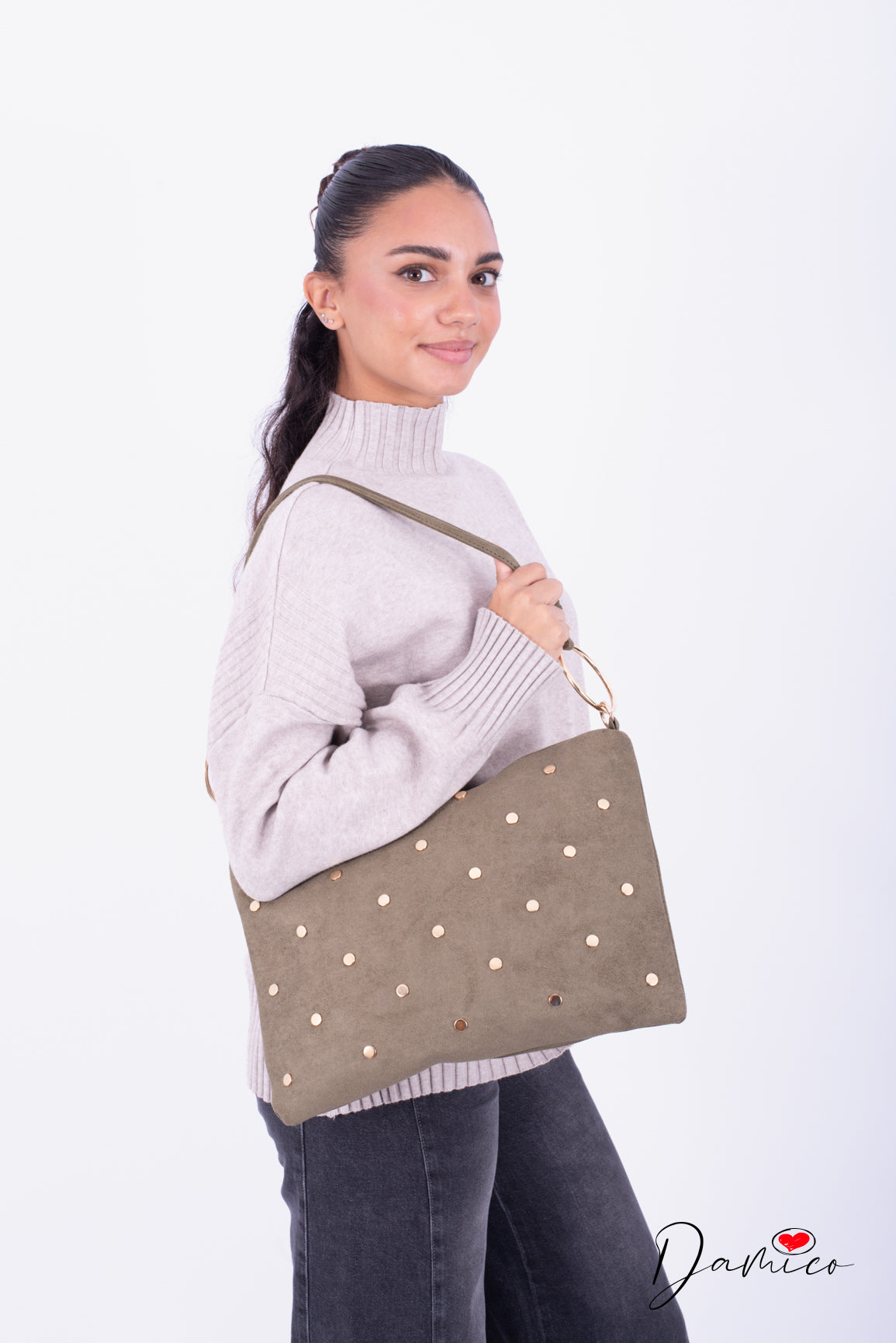 Borsa pochettone gold details