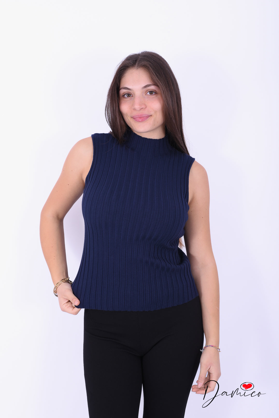 Lupetto smanicata a costine