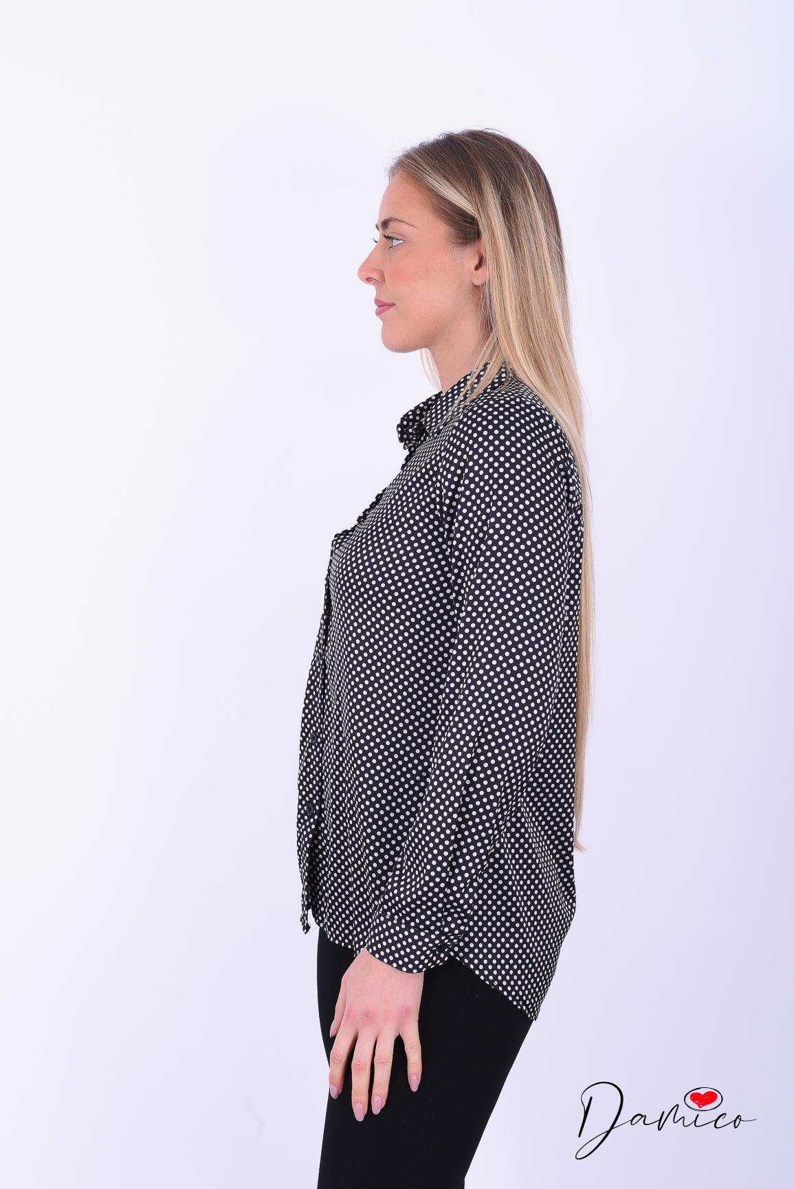 Camicia satinata a pois