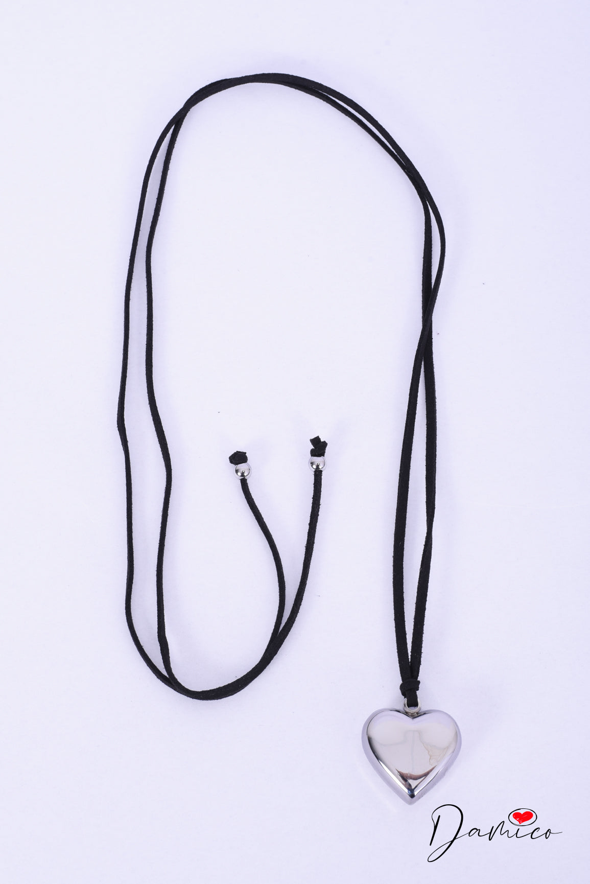Collana filo suede e cuoricino