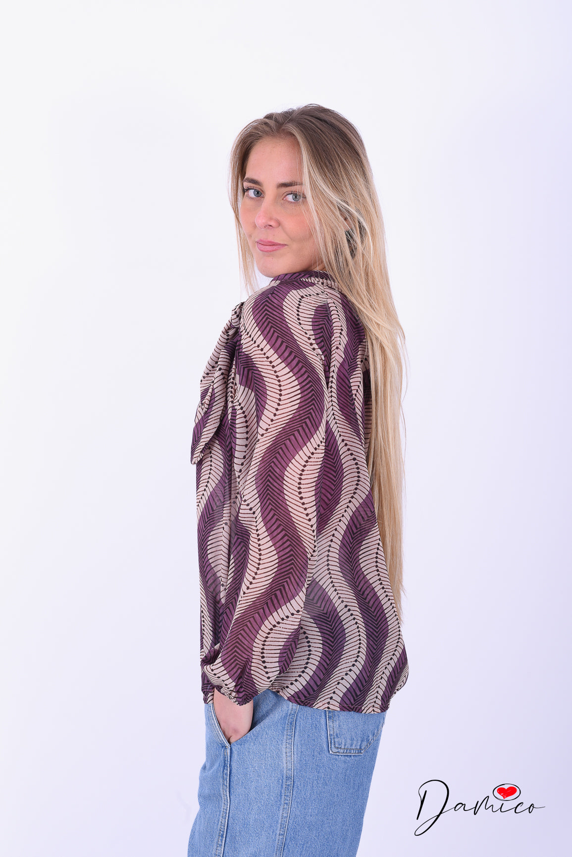 Blusa fiocco al collo