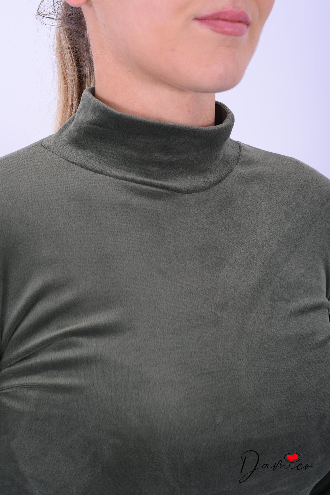 Maglia ciniglia maniche arricciate