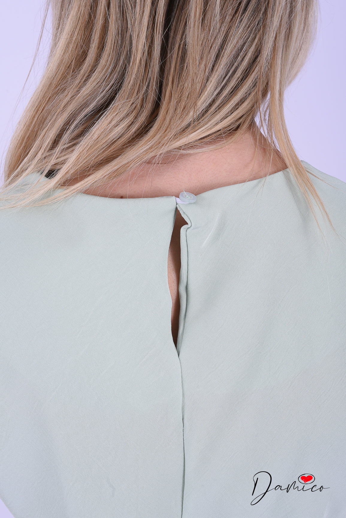 Blusa manica ad aletta sancrata