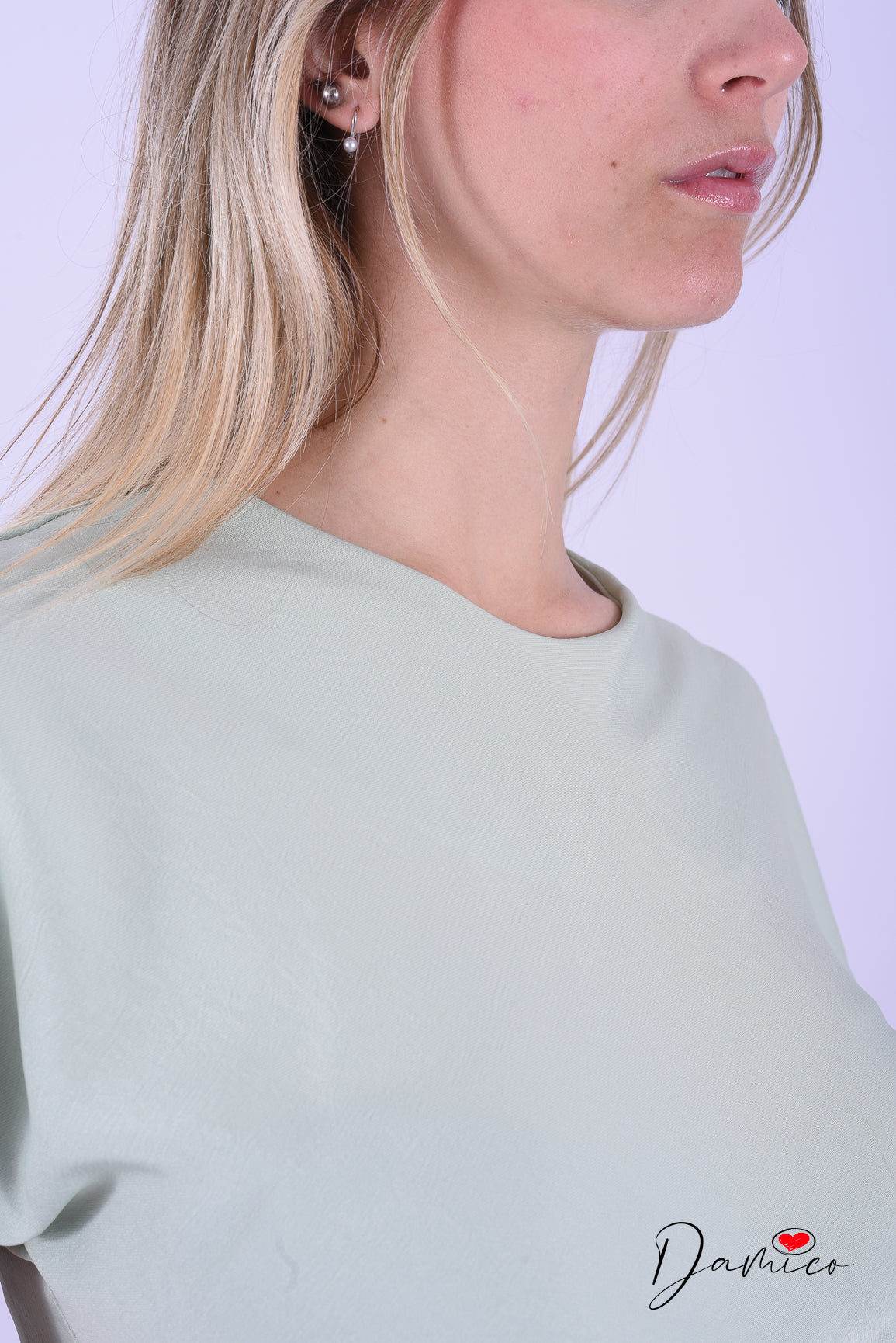 Blusa manica ad aletta sancrata