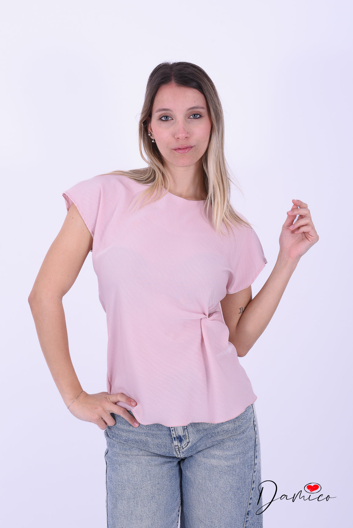 Blusa manica ad aletta sancrata