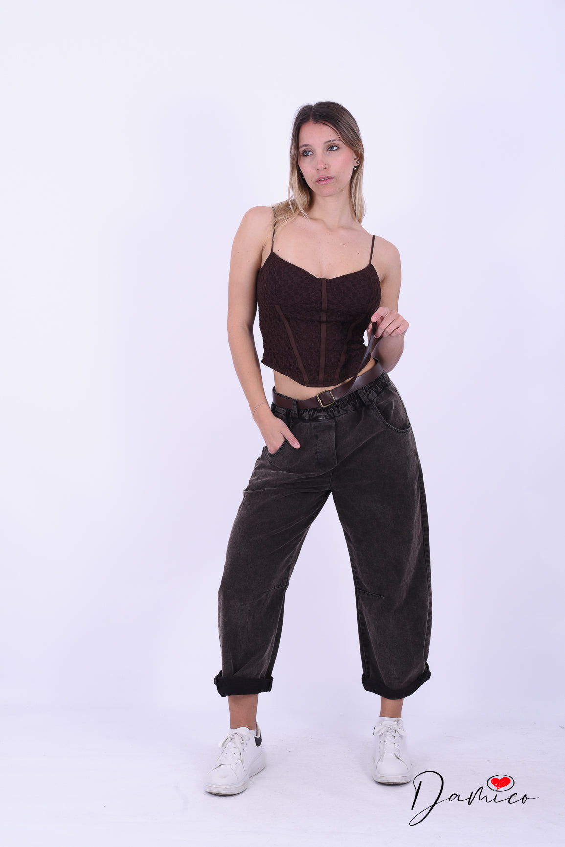Pantalone mom elastico