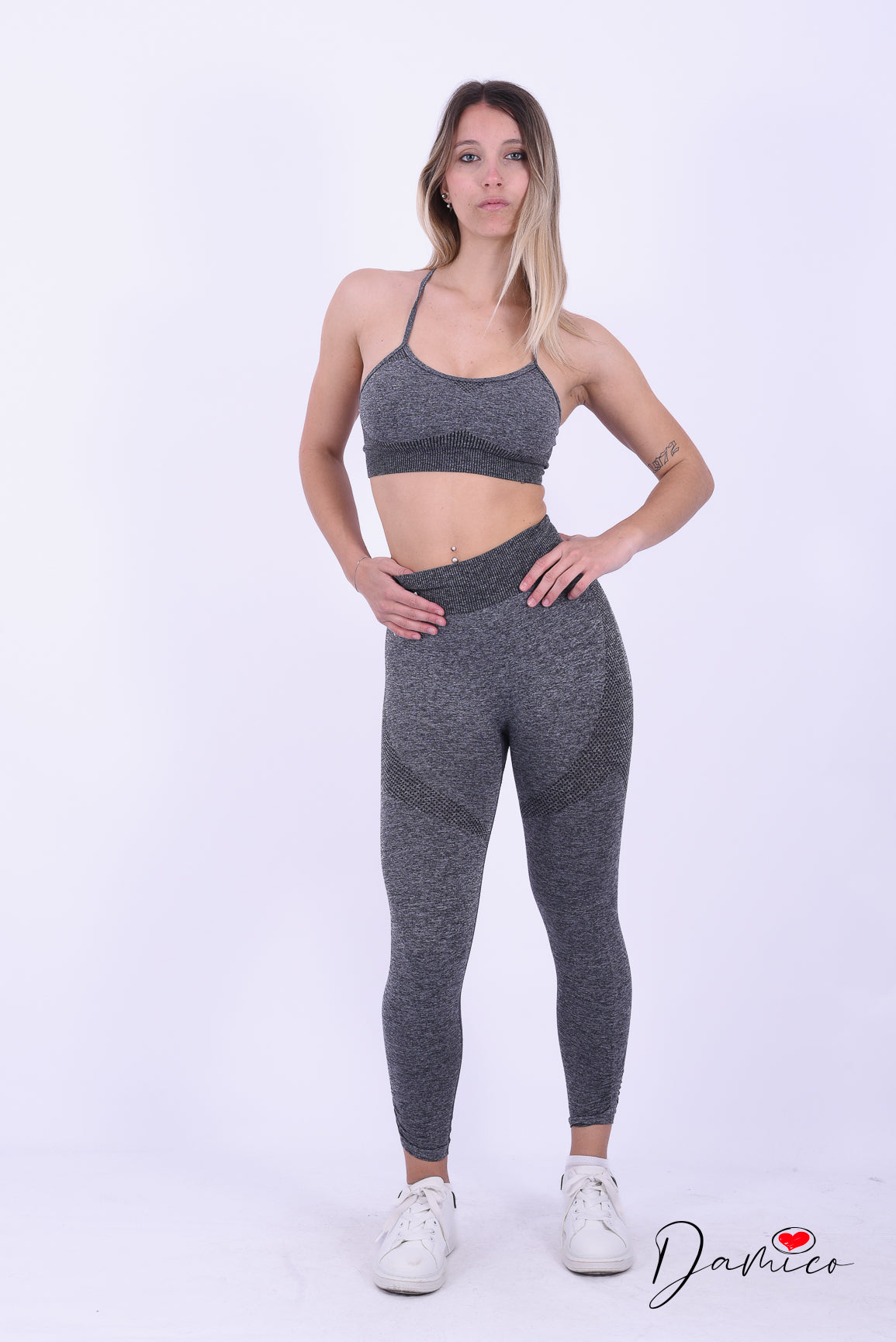 Coordinato sportivo top e leggins push up
