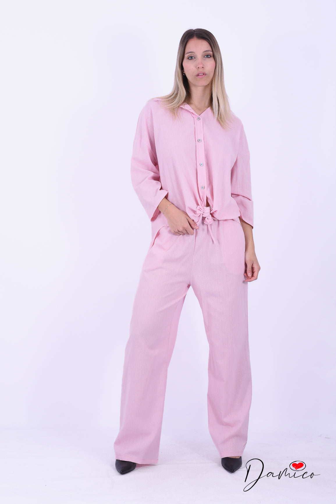 Coordinato camicia svasata e pantaloni