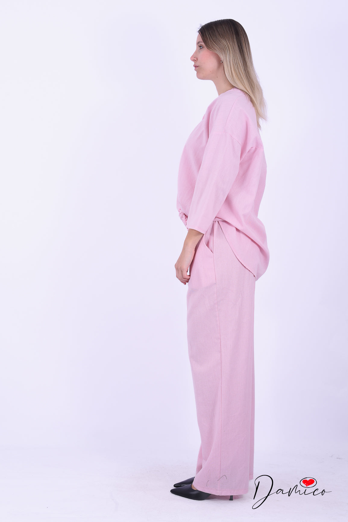 Coordinato camicia svasata e pantaloni