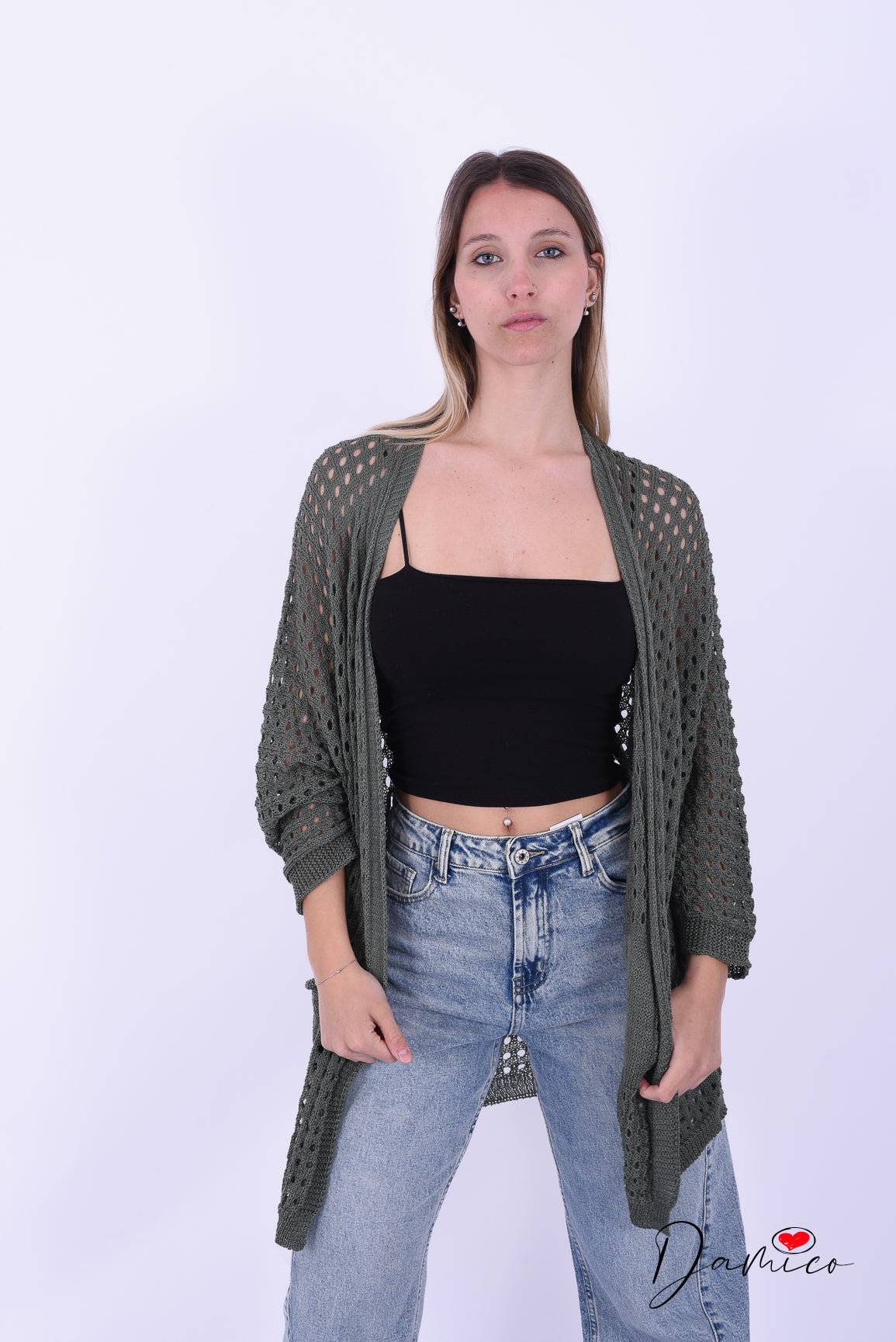 Cardigan traforato con tasche