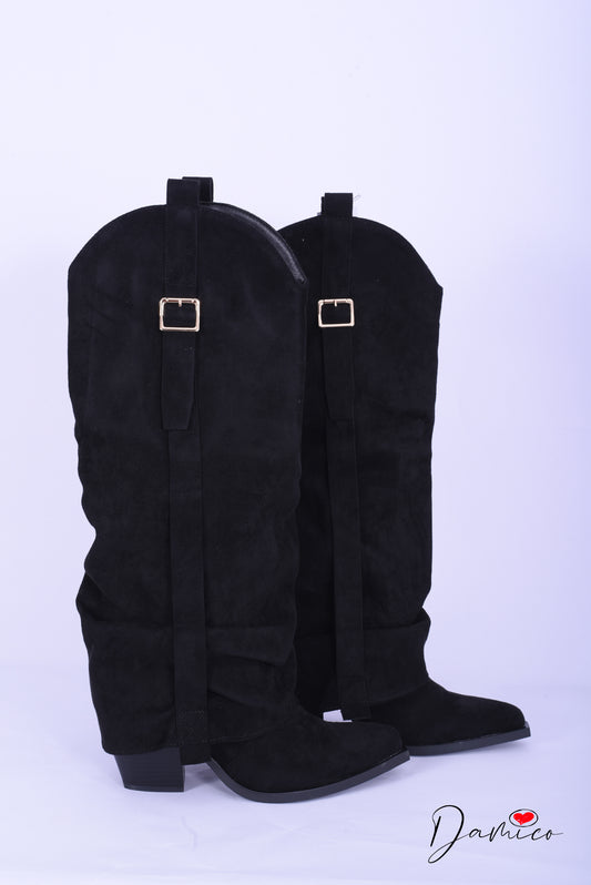 Stivali suede risvoltone con fibbia