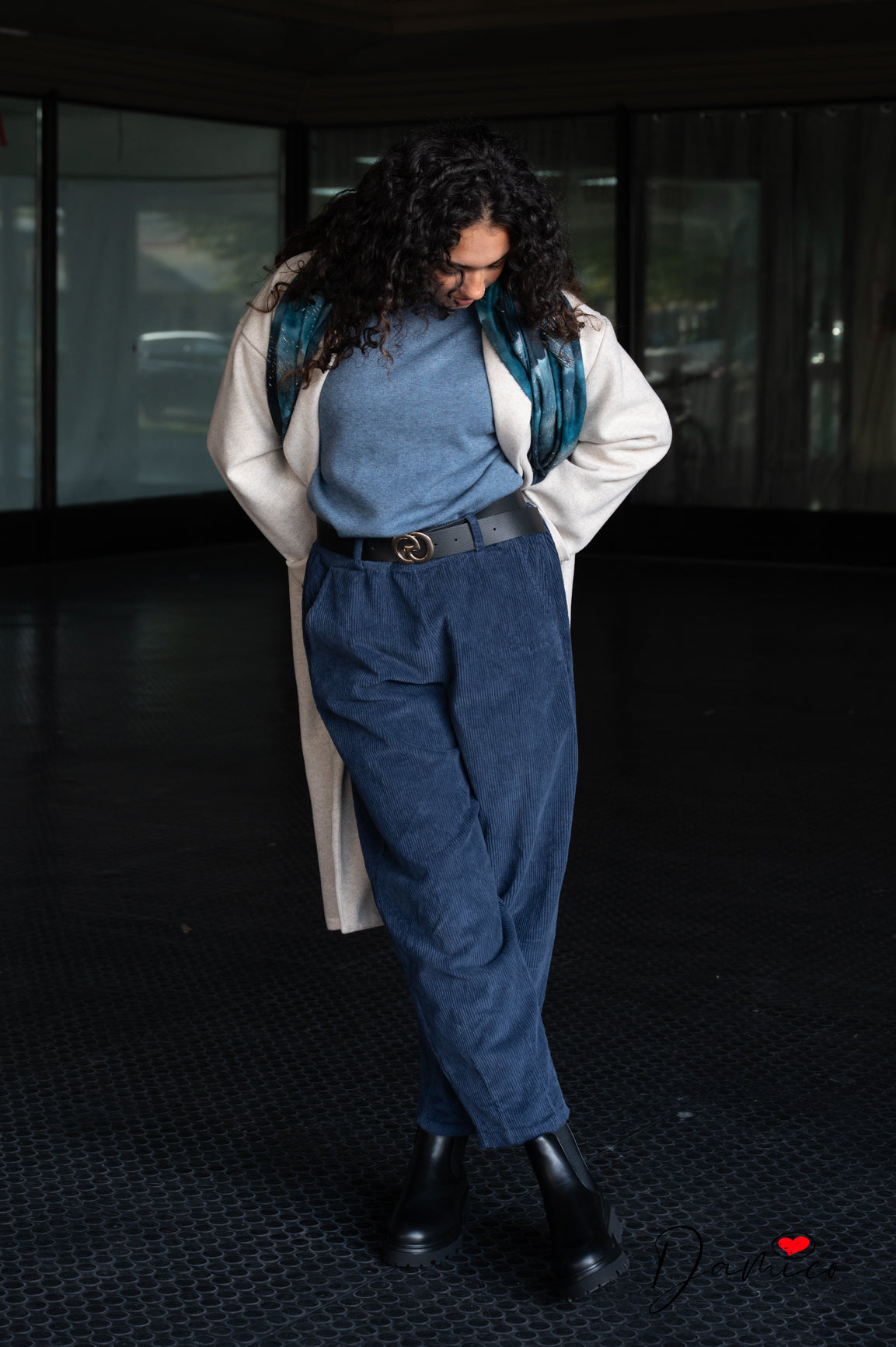 Pantaloni barrel costine