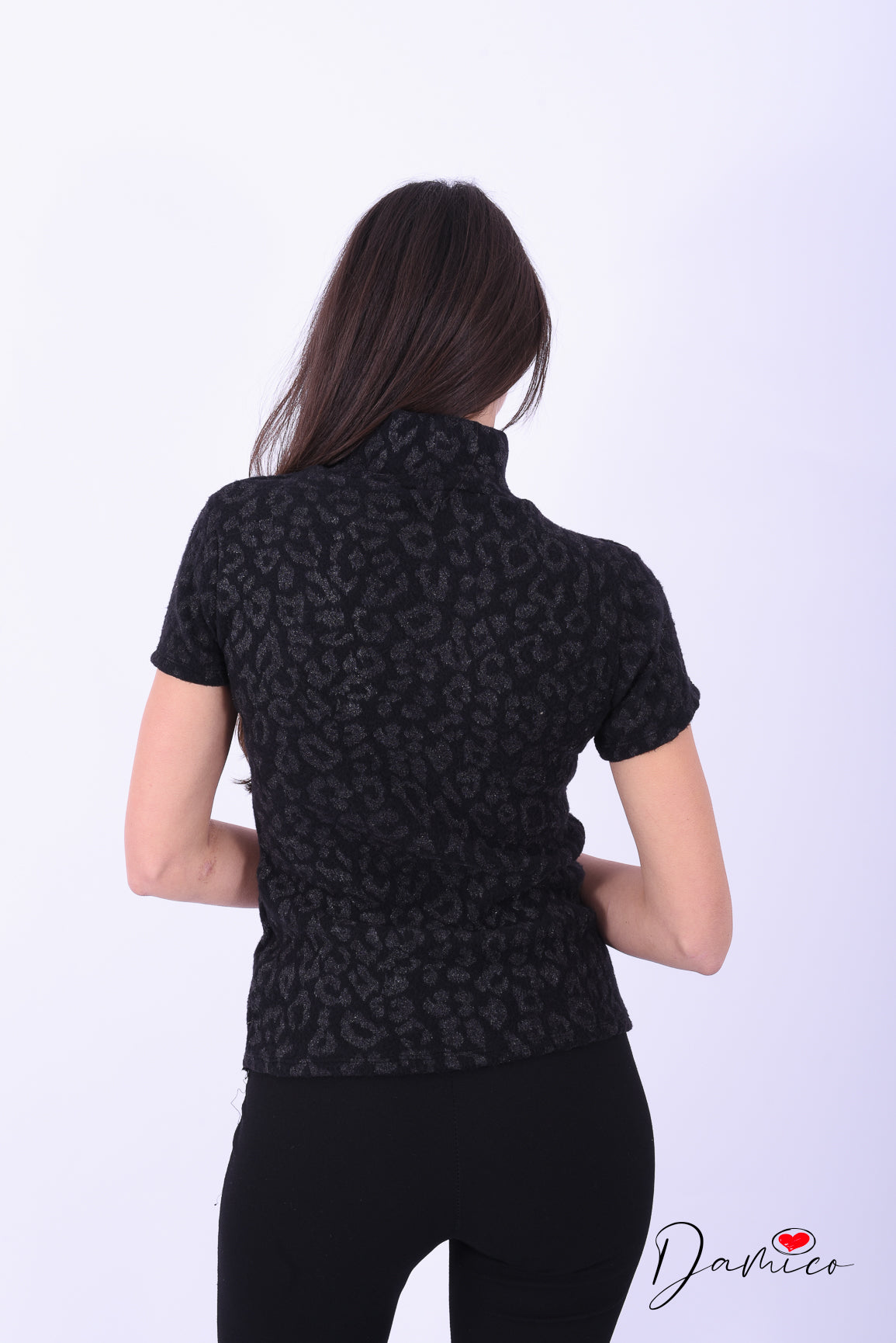 T-shirt leopardata