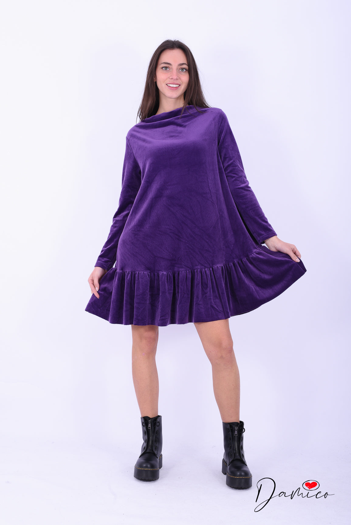 Abito ciniglia con balza