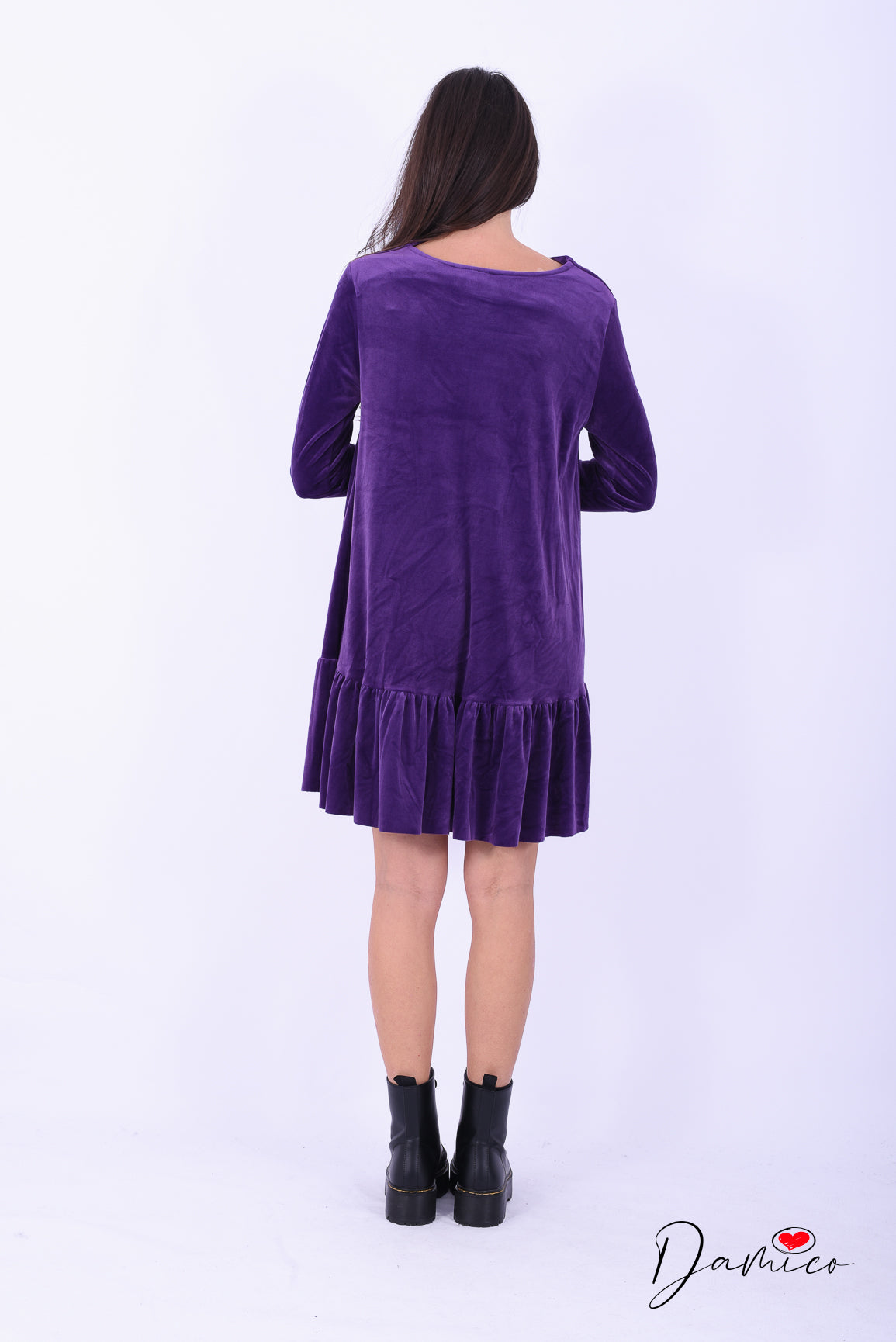 Abito ciniglia con balza