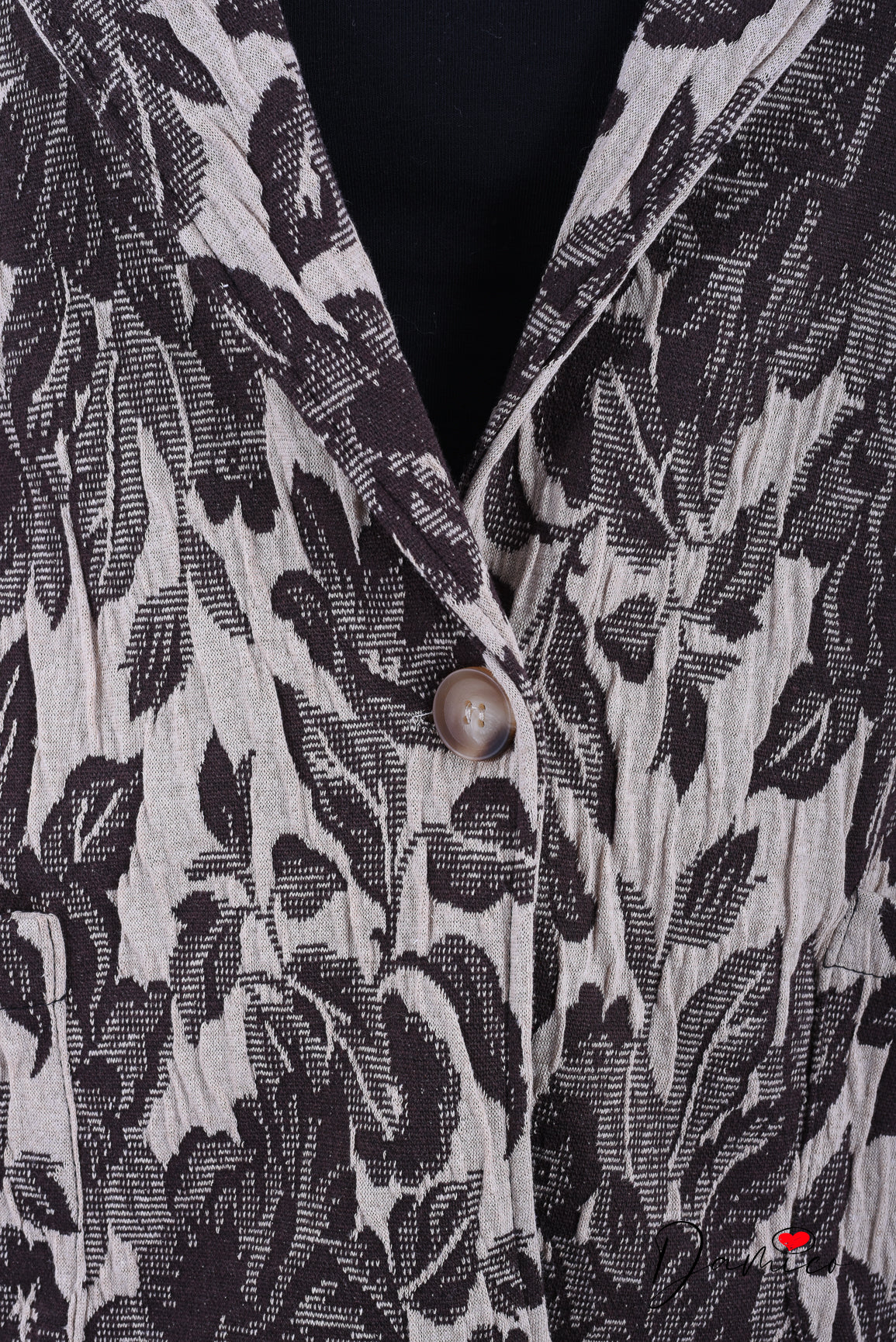 Blazer viscosa flowers