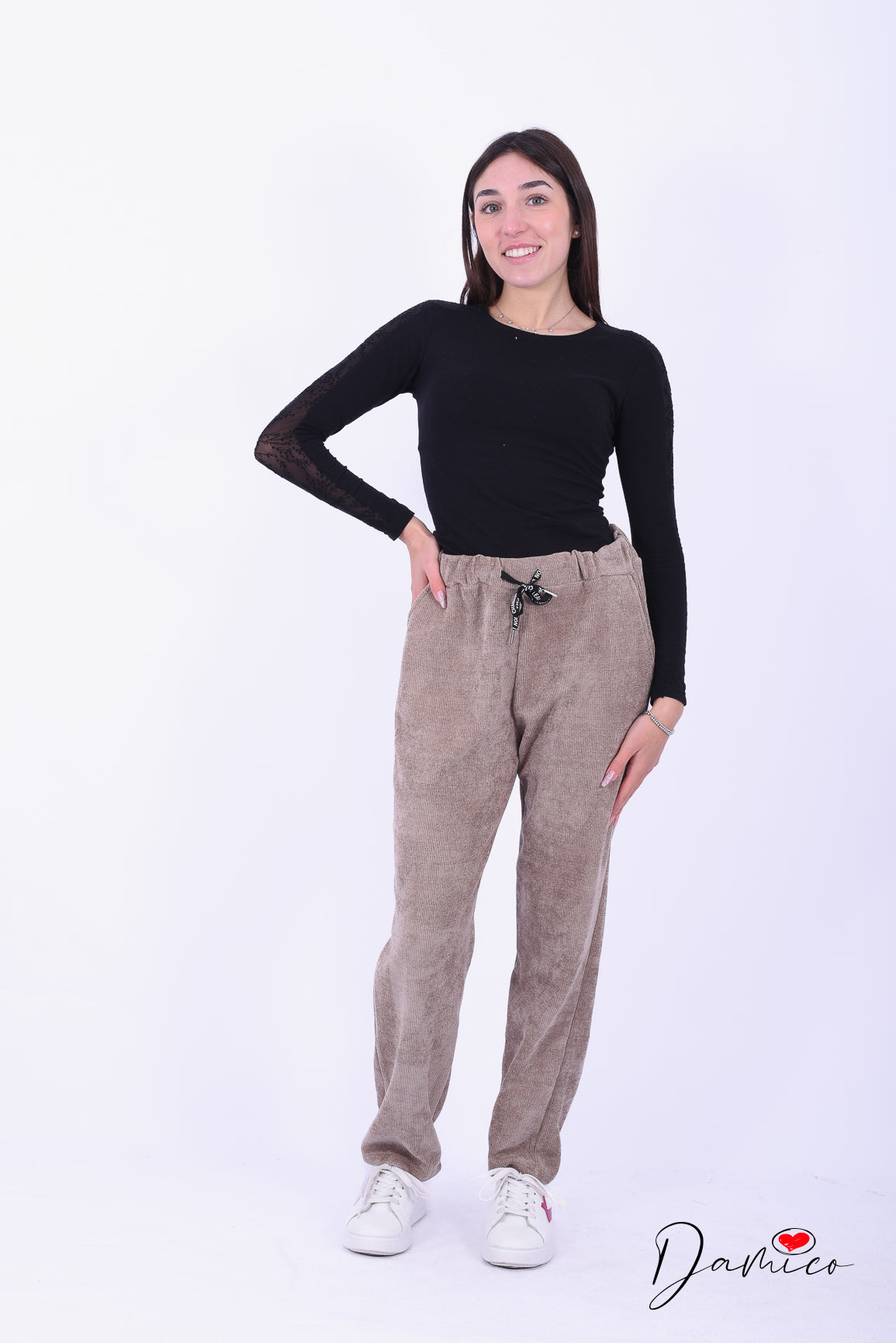 Pantaloni sportivi costinati